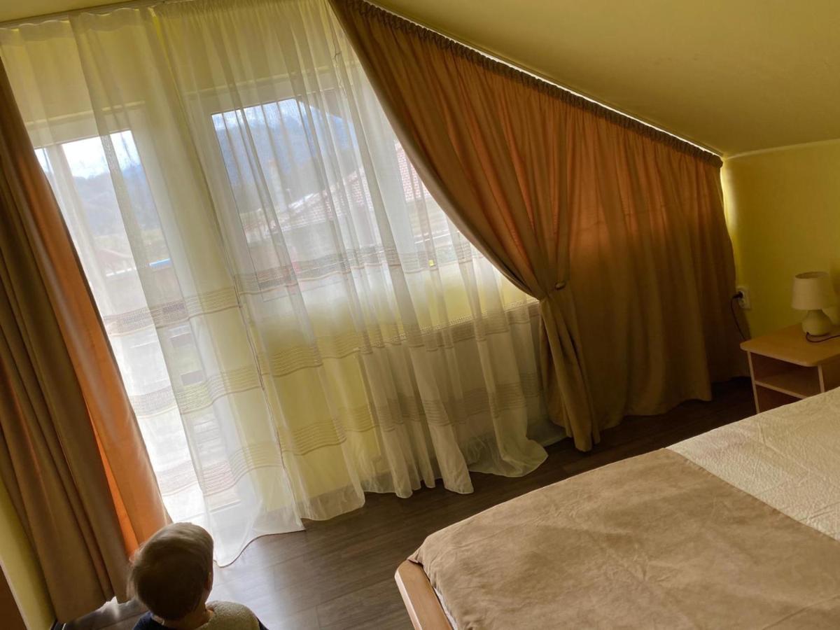 Casa Albert Valea Avrigului Esterno foto
