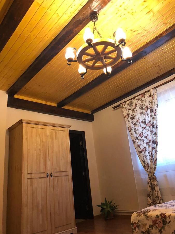 Casa Albert Valea Avrigului Esterno foto