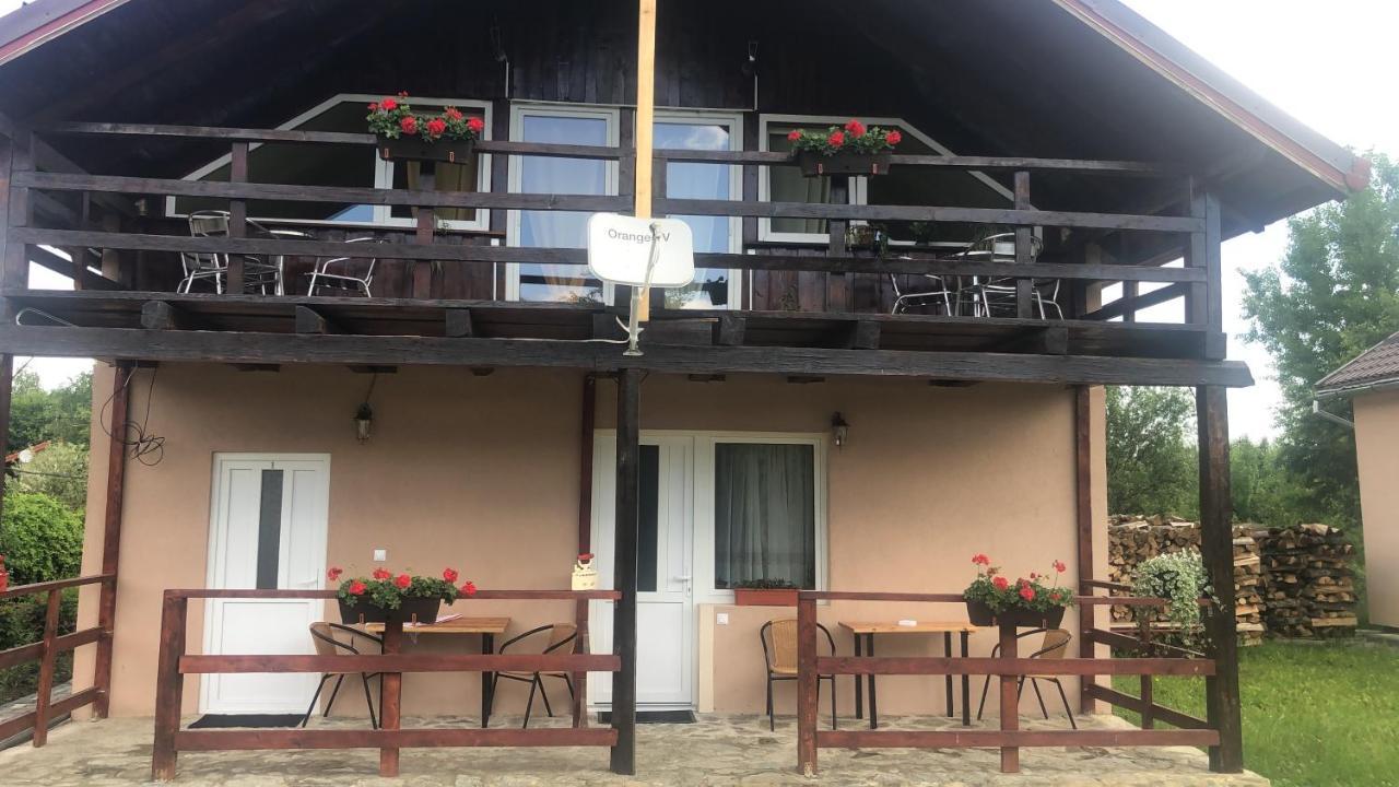 Casa Albert Valea Avrigului Esterno foto